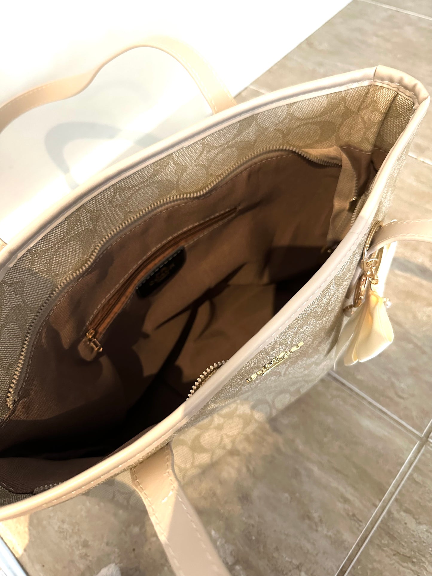 Teri Tote Bag