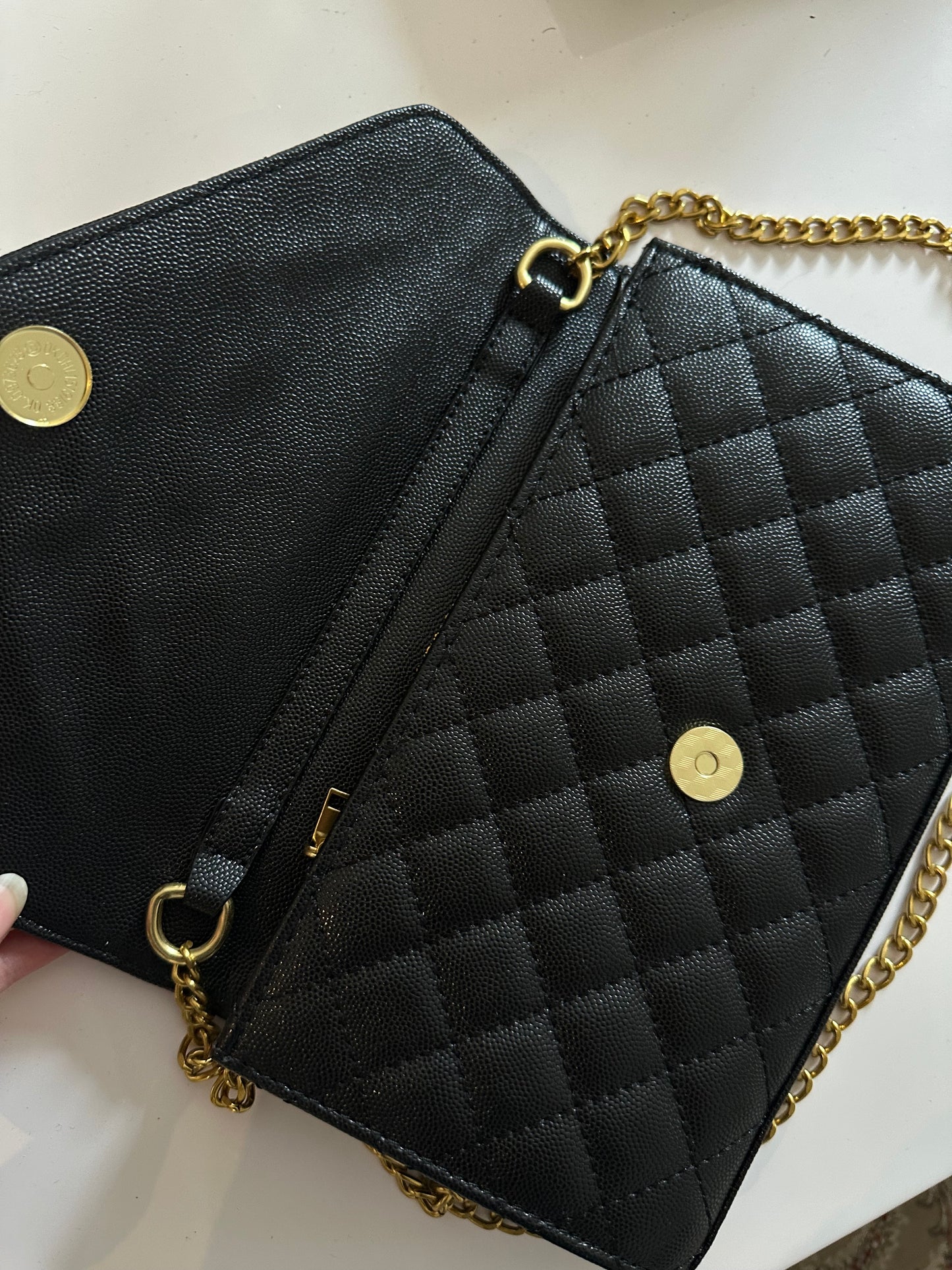 Black Mattlesse Cross body clutch Bag