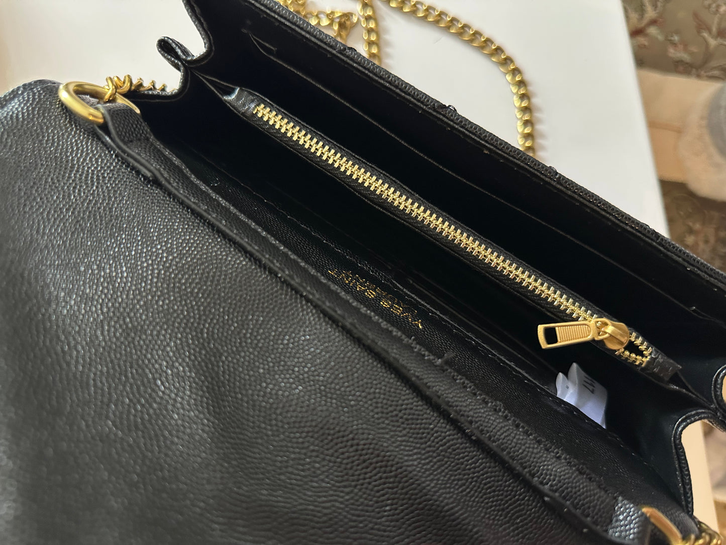 Black Mattlesse Cross body clutch Bag
