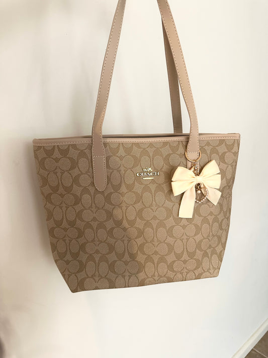 Teri Tote Bag