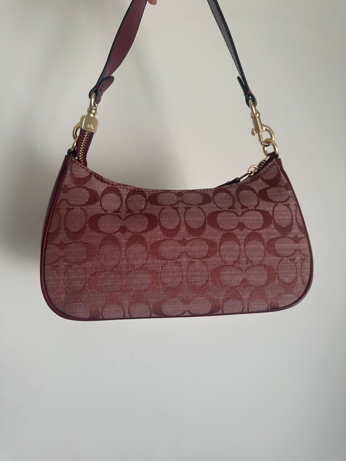 Teri Denim Shoulder Handbag Burgundy