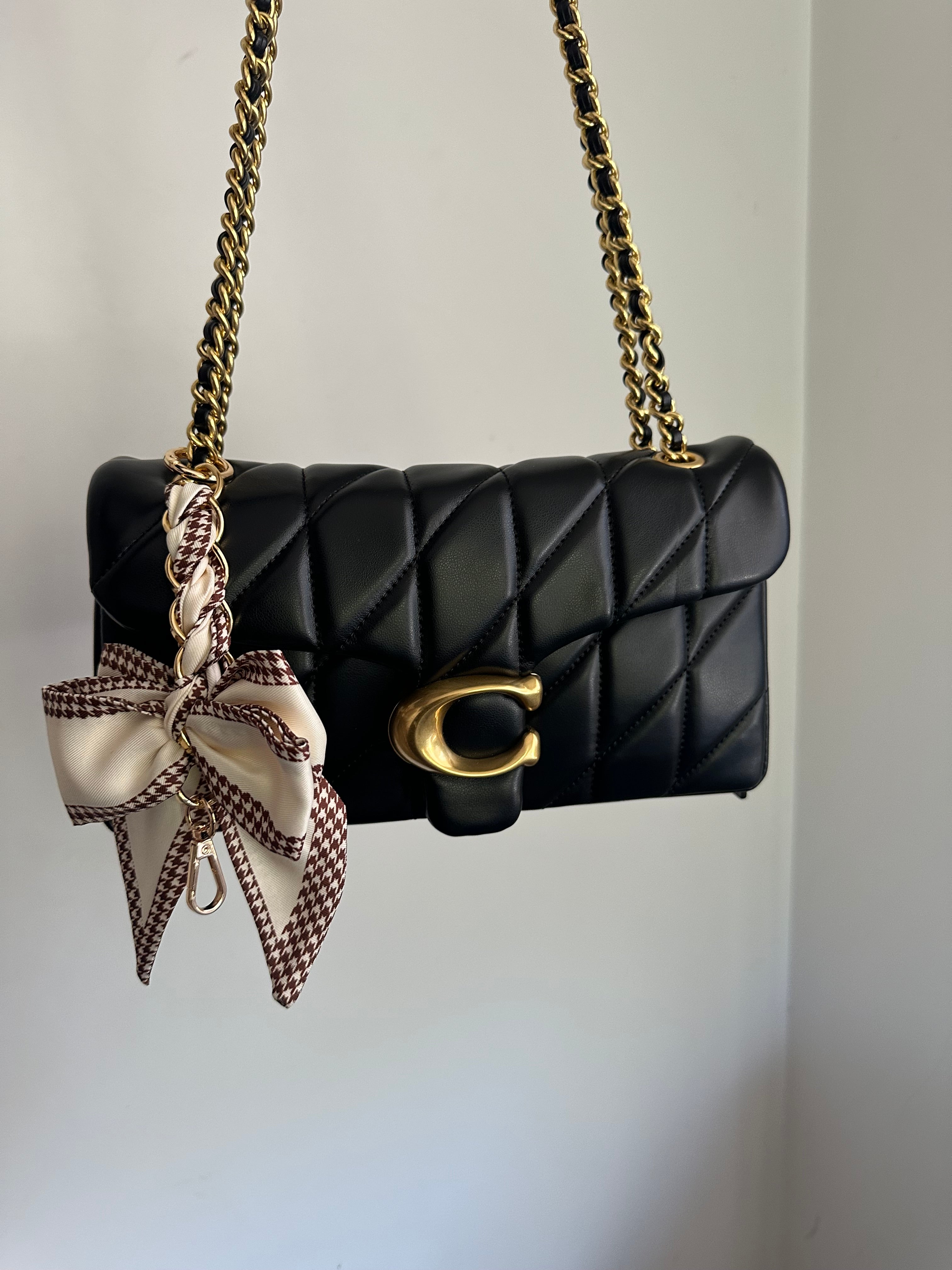 Black leather Tabby 26 Charmed bag