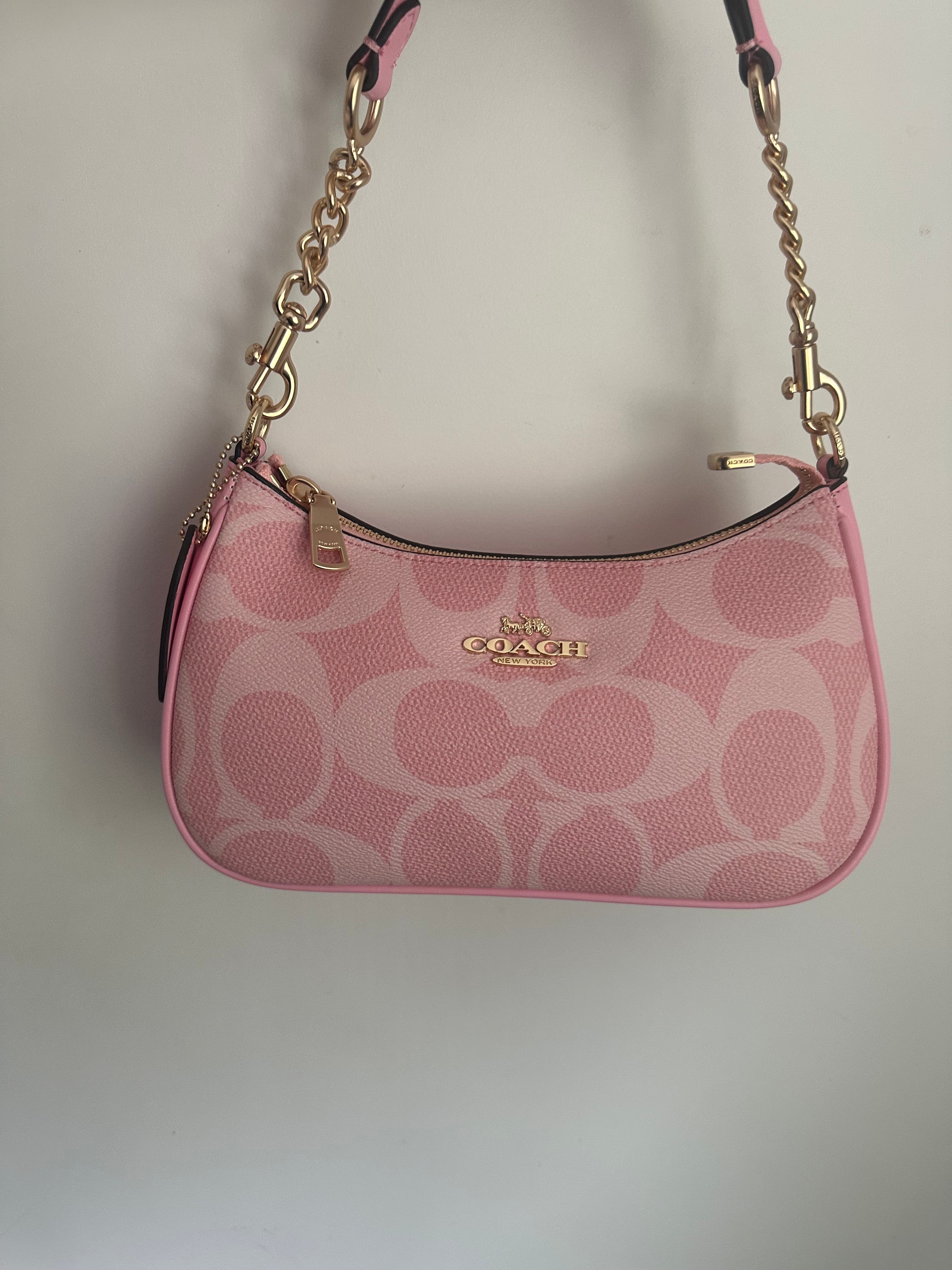 Teri Pretty in Pink Shoulder bag