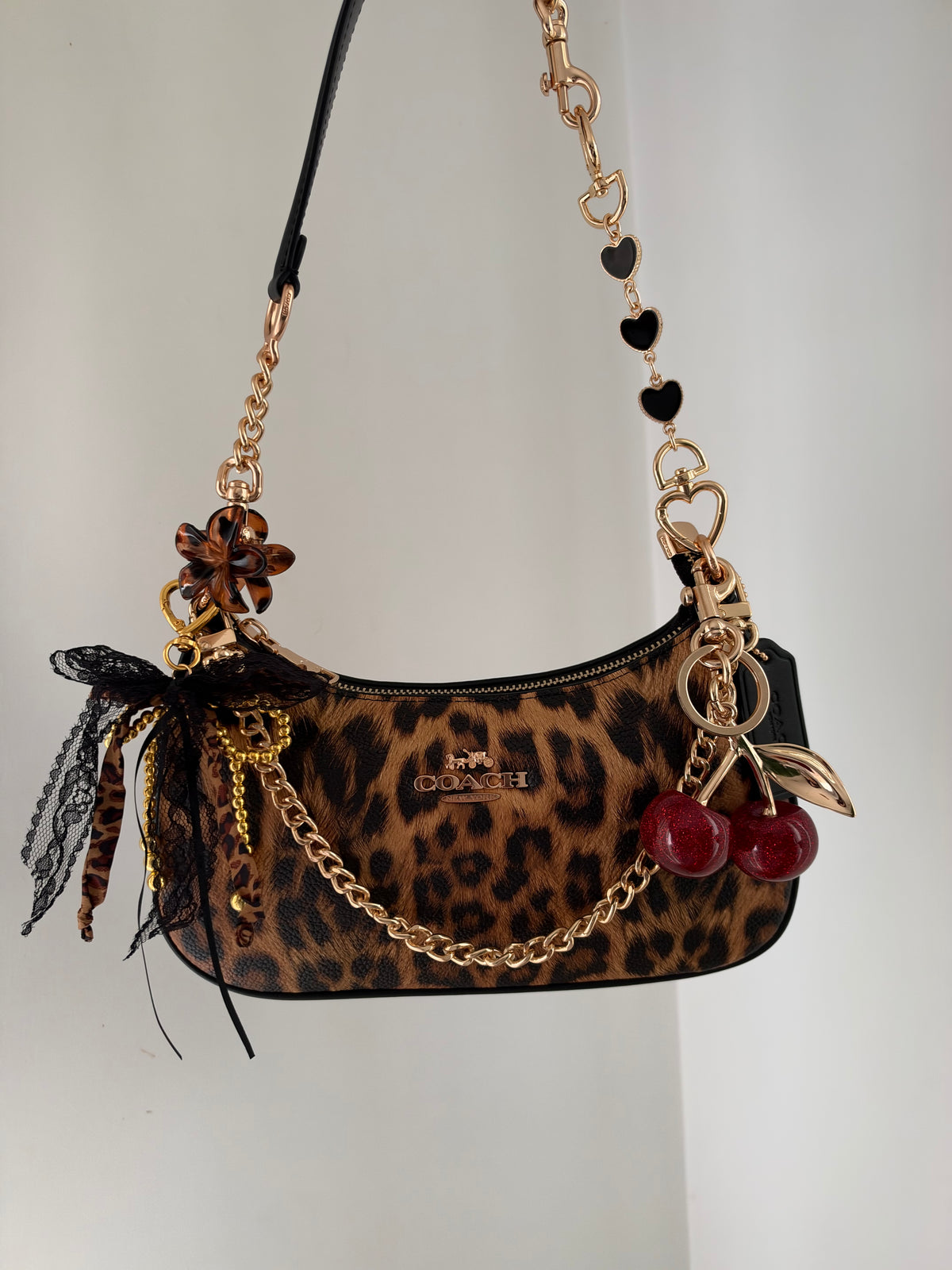 Teri Leopard Black Shoulder Handbag