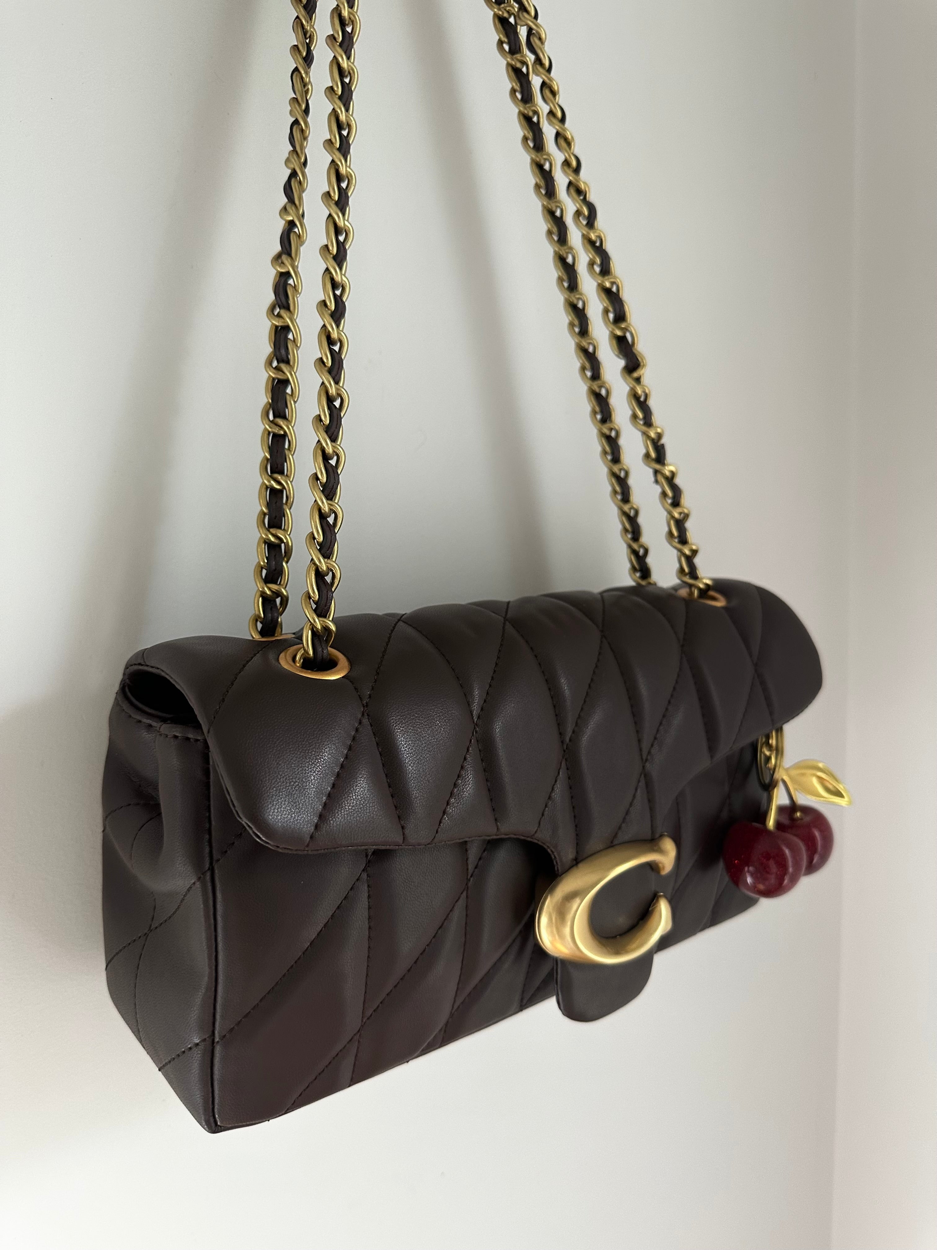 Tabby 26 Chain Shoulder Bag – Chocolate Brown