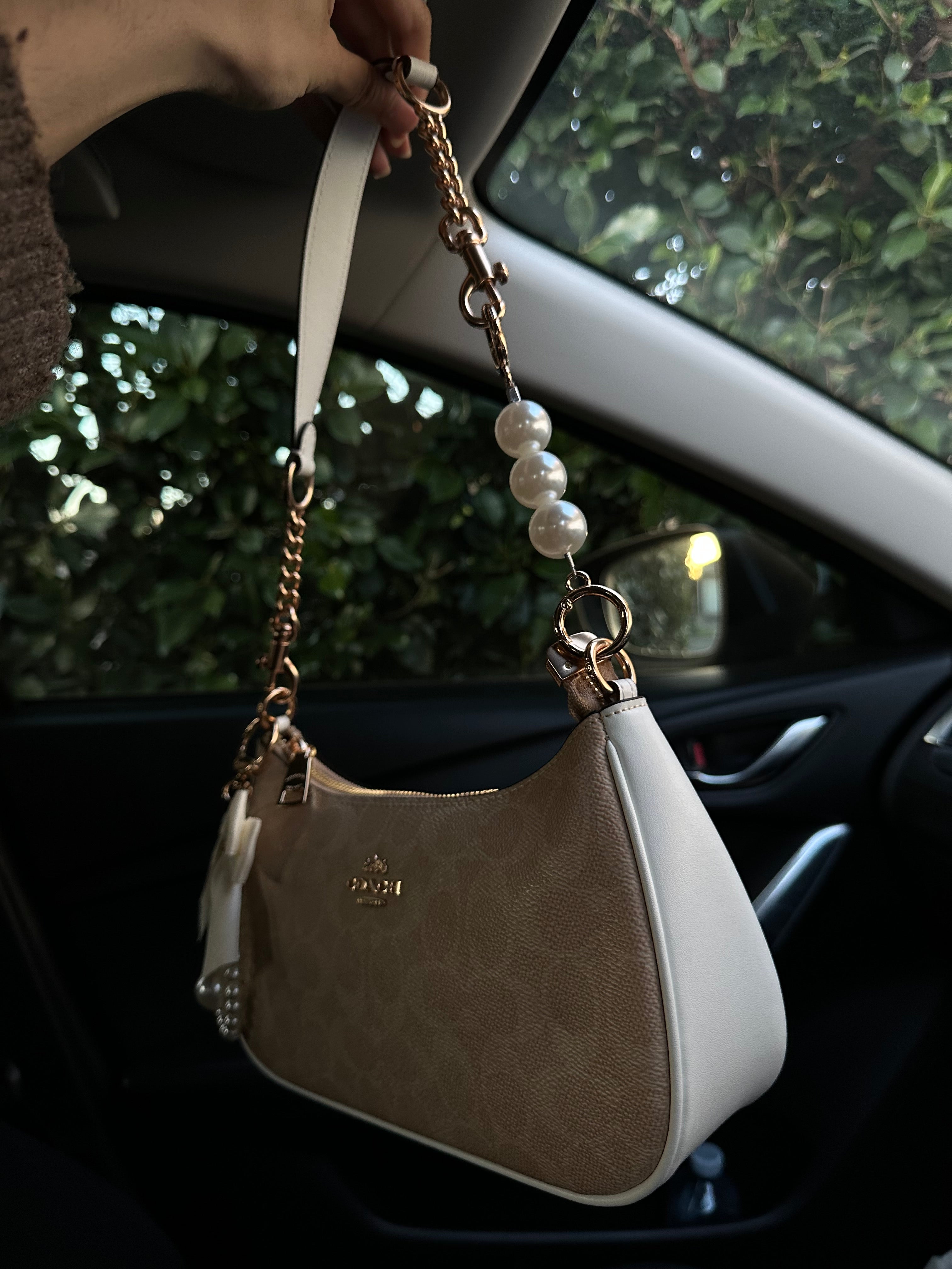 Pearl attachment charm