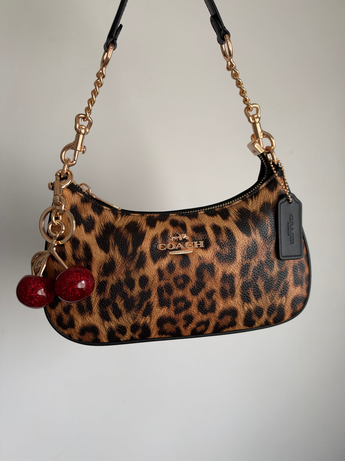 Teri Leopard Black Shoulder Handbag