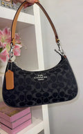Jacquard Shoulder Bag – Black