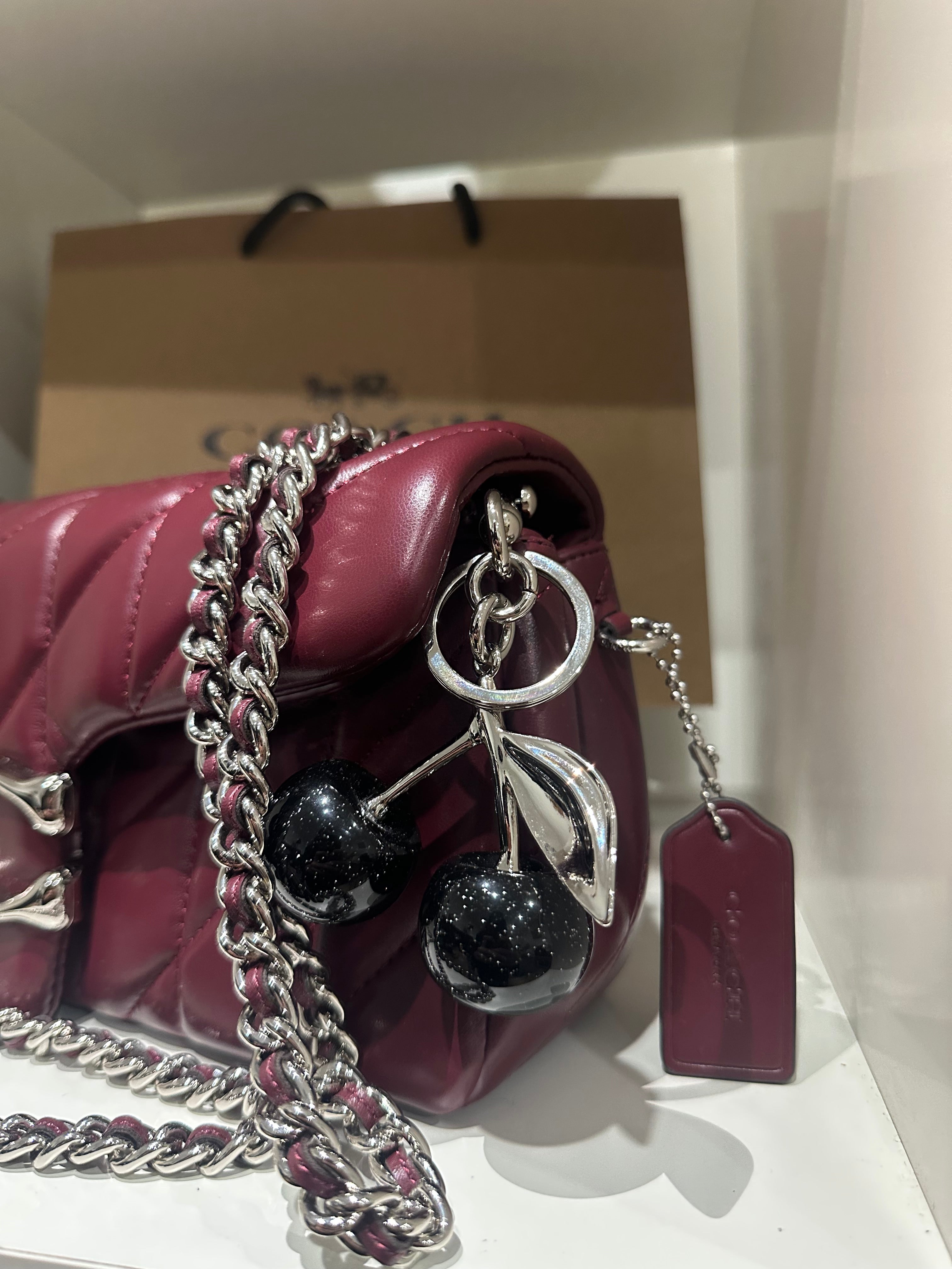Burgundy leather Tabby 26 Charmed bag