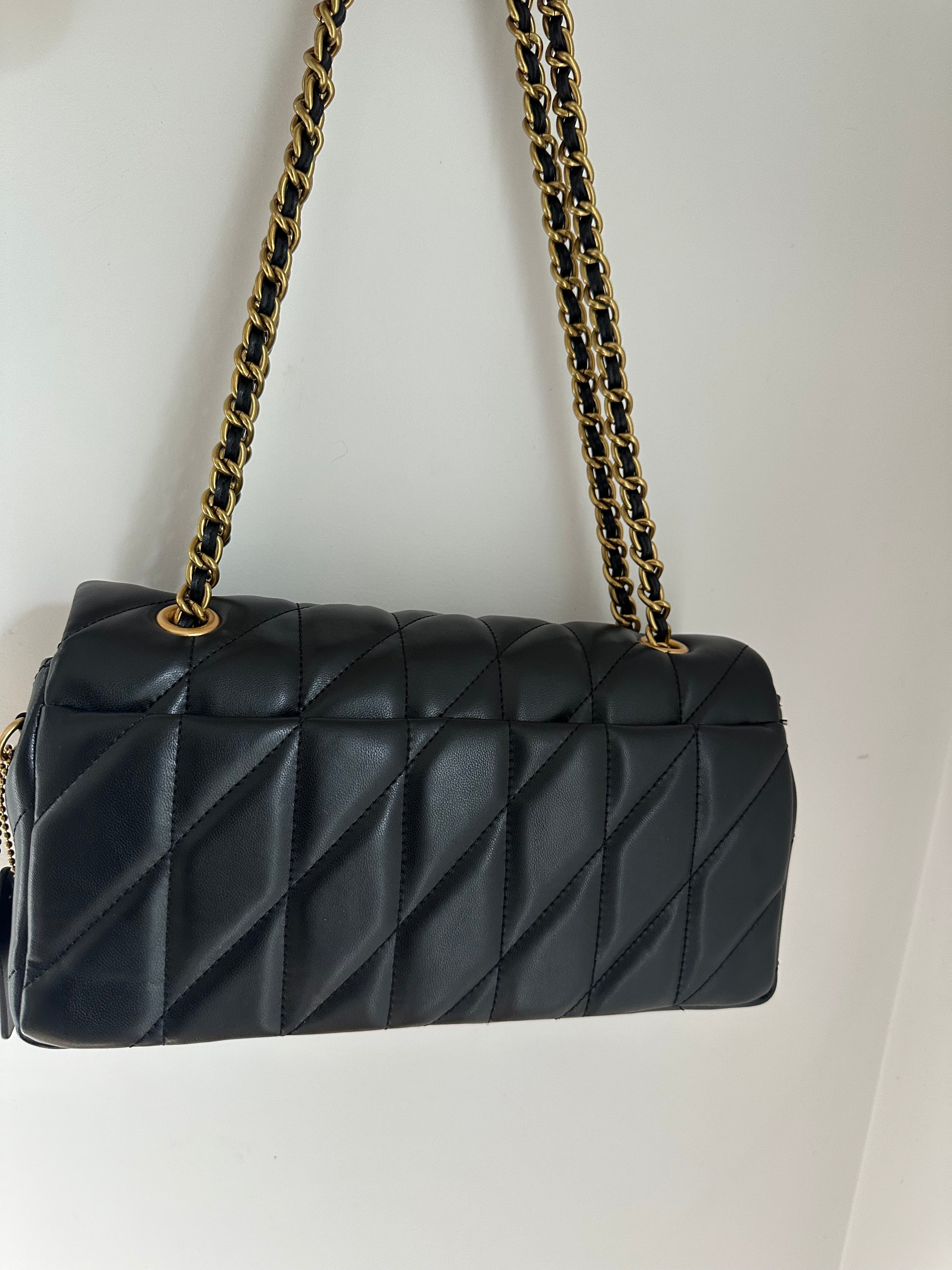 Tabby 26 Chain Shoulder Bag – Black