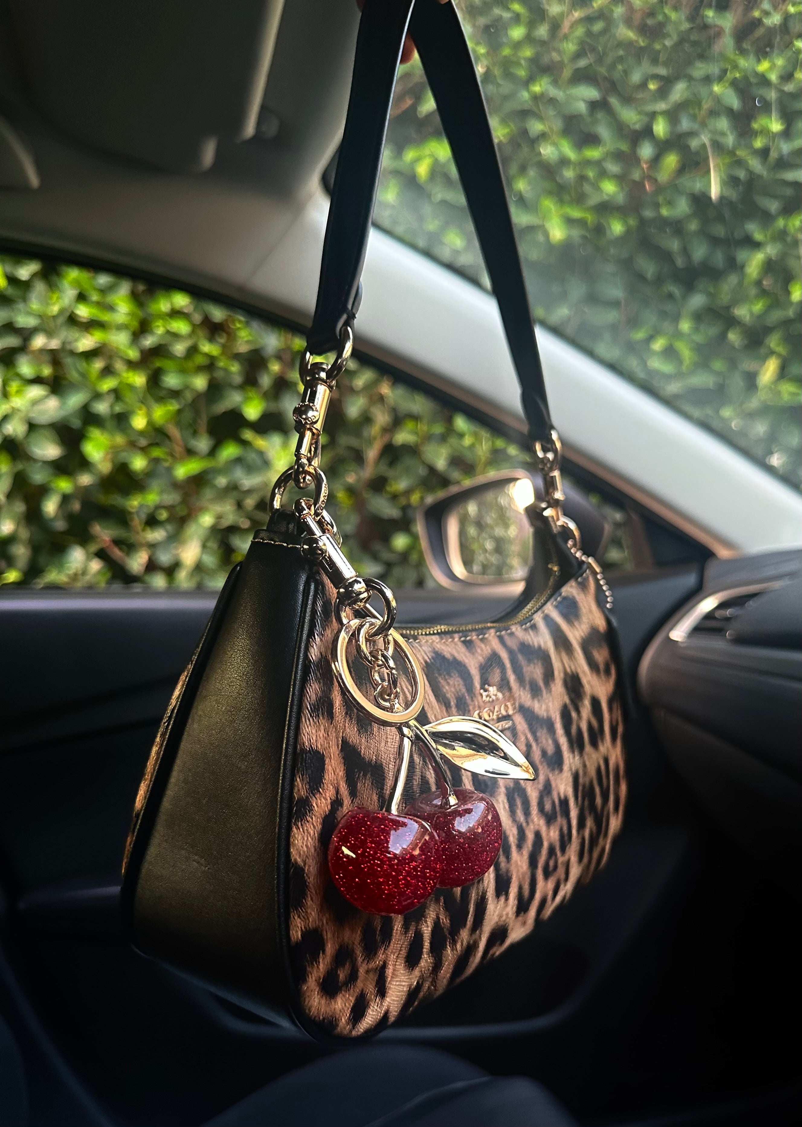 Teri Leopard Black Shoulder Handbag