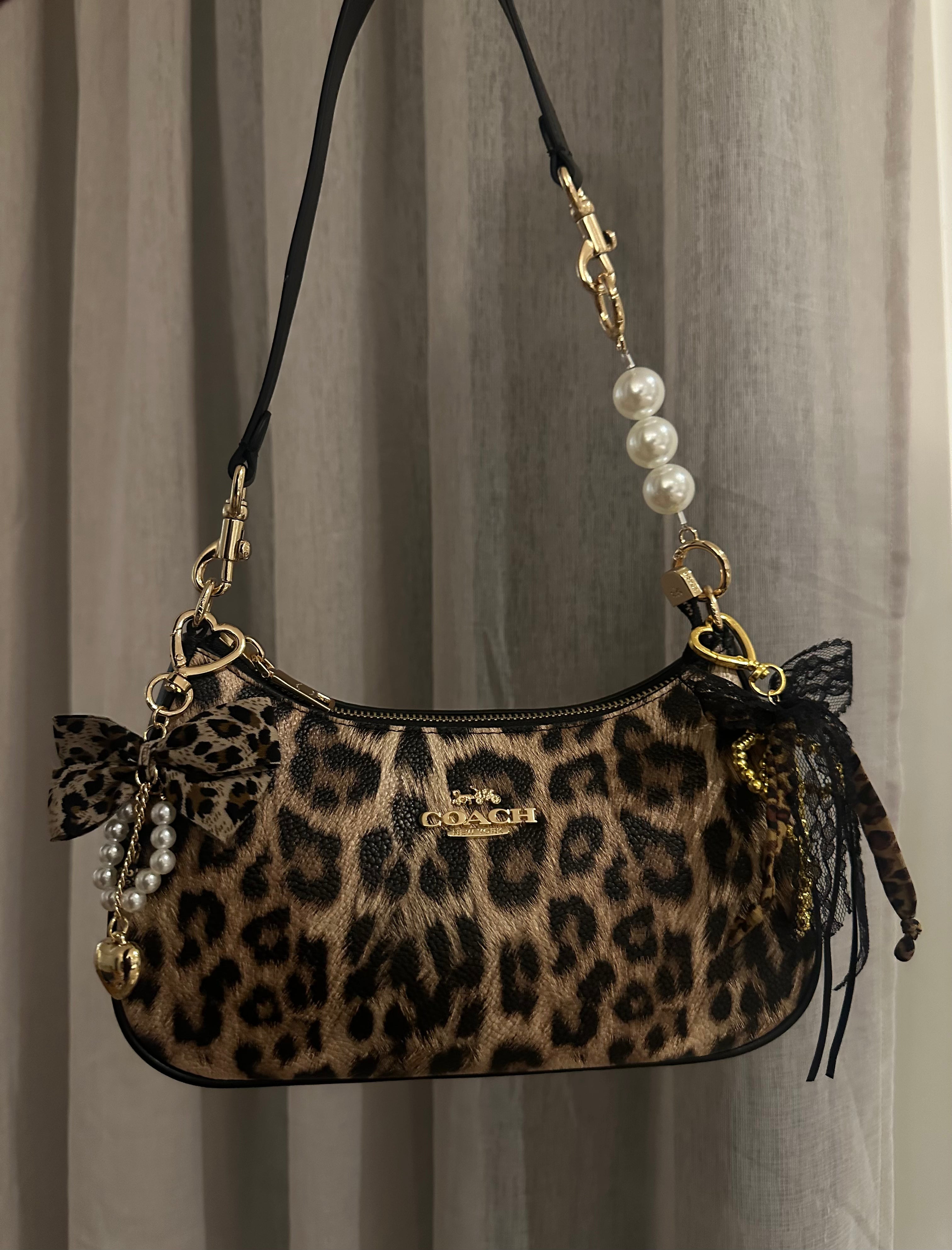 Teri Leopard Black Shoulder Handbag