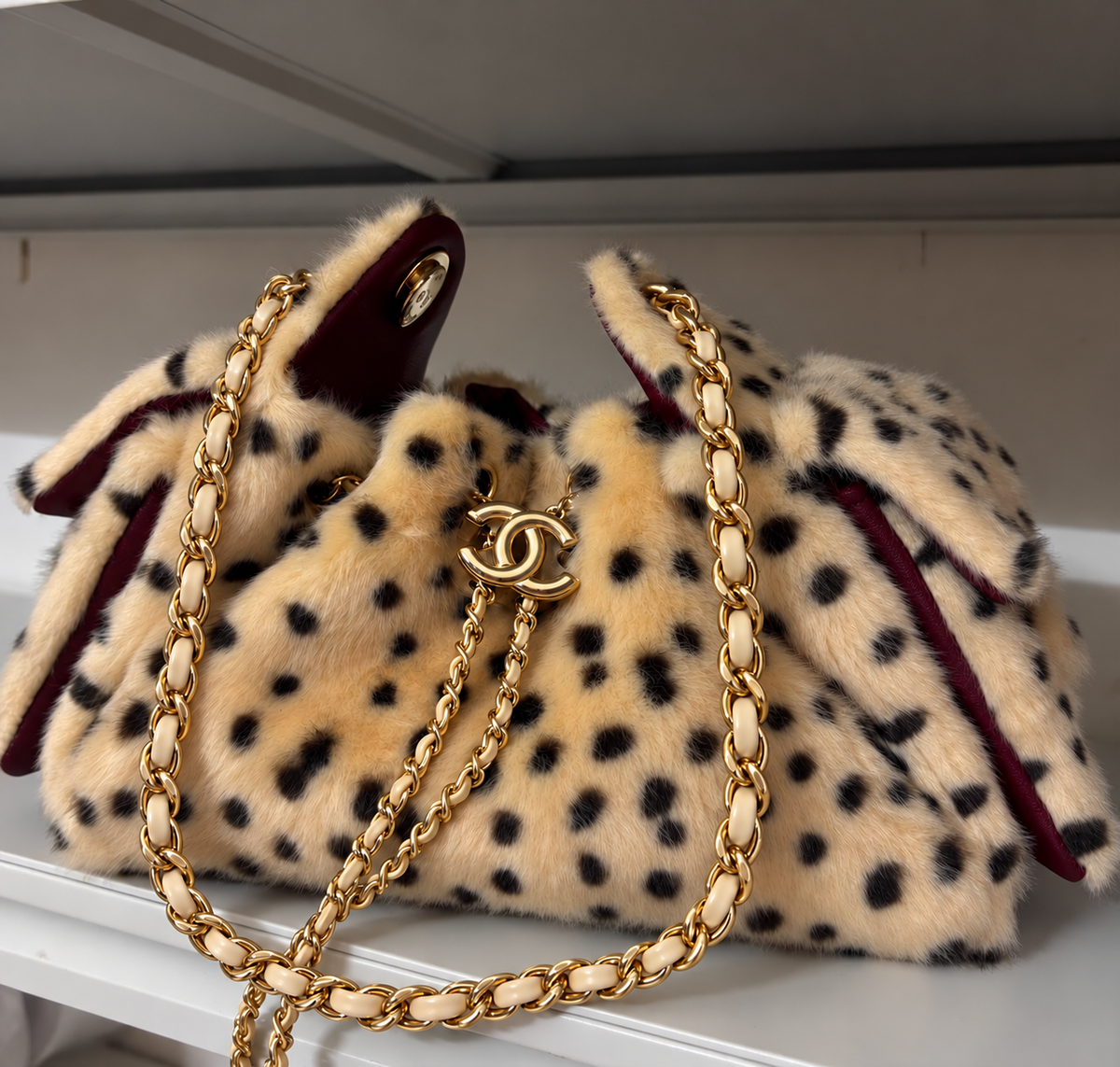 Leopard Faux Fur Chain Shoulder Bag