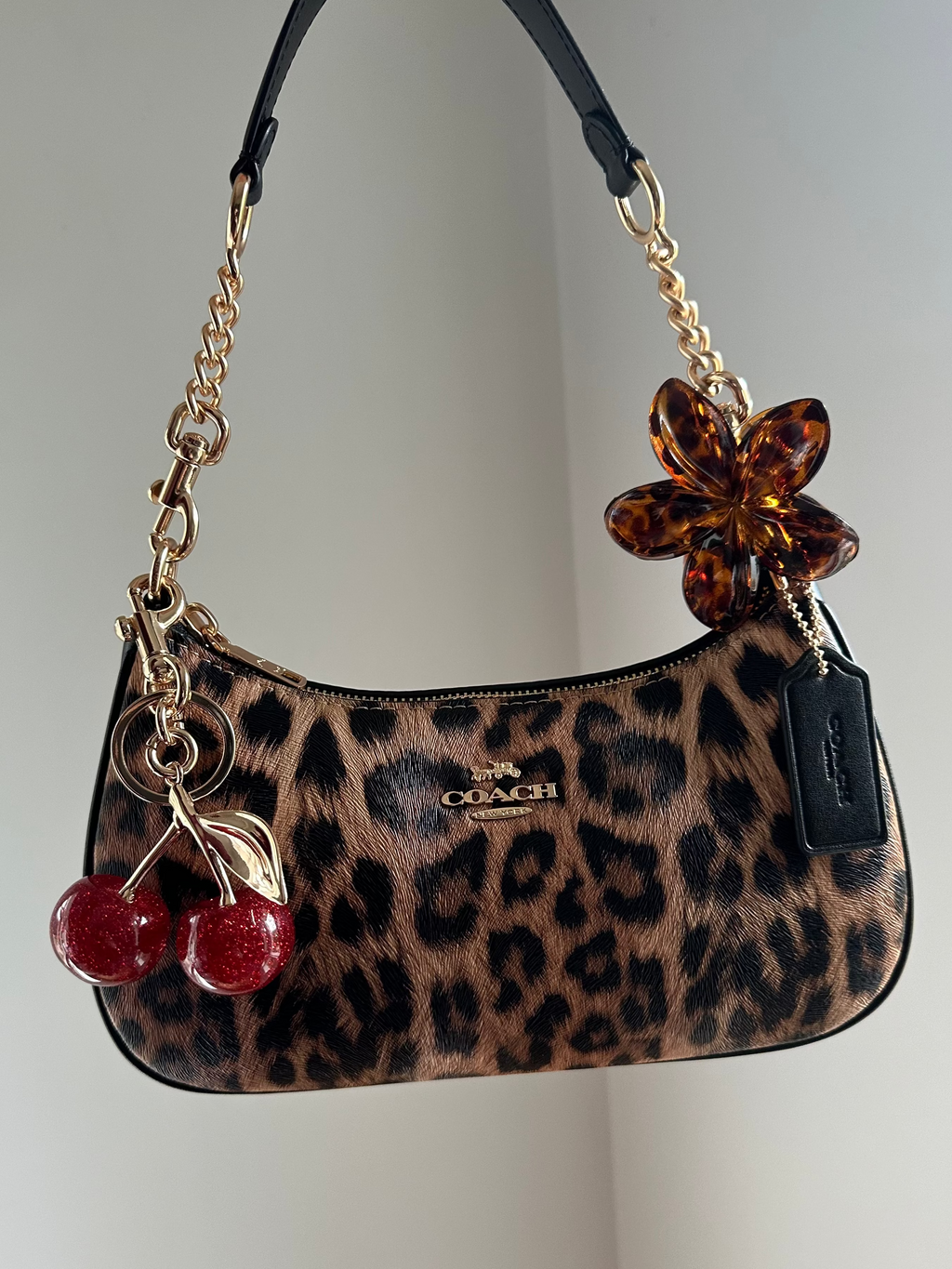 Teri Leopard Black Shoulder Handbag